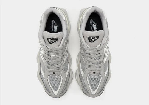 New Balance 9060 Light Grey Silver Metallic (U9060JRG) | SneakerClassics