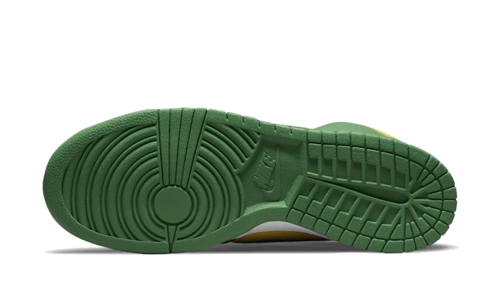 Nike SB Dunk High Supreme By Any Means Brazil (DN3741-700) | SneakerClassics