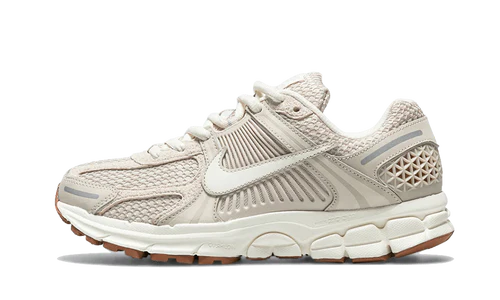 Nike Zoom Vomero 5 Light Orewood Brown (HF1553-100) | SneakerClassics