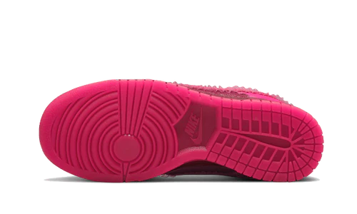 Nike Dunk Low Valentine's Day (2022) (Women's) (DQ9324-600) | SneakerClassics