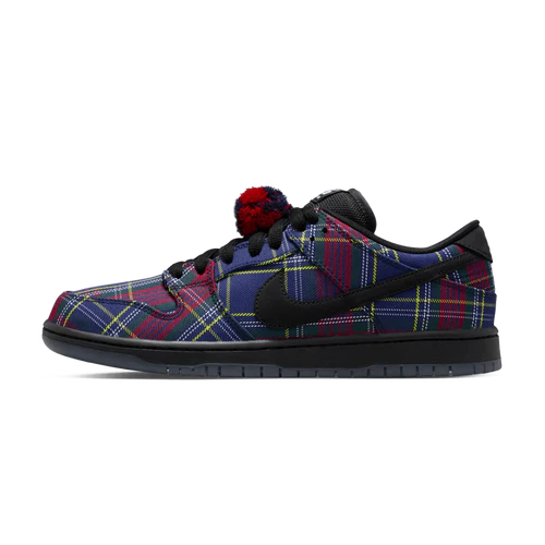 Nike SB Dunk Low Nardwuar (II1493-600) | SneakerClassics