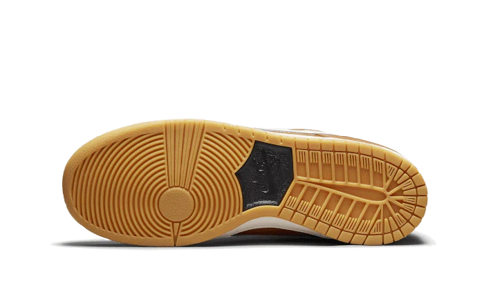 Nike SB Dunk Low Pro Dark Russet (DH1319-200) | SneakerClassics