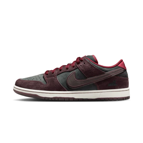 Nike SB Dunk Low Riot Skateshop (FZ1289-200) | SneakerClassics