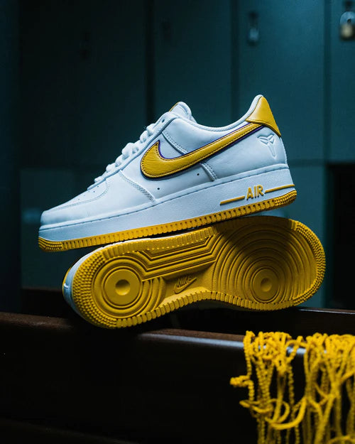Nike Air Force 1 Low Retro QS Kobe Bryant Lakers Home (FZ1151-100) | SneakerClassics