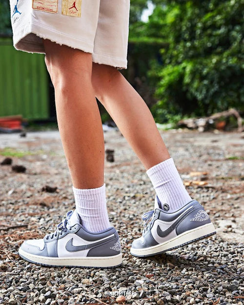 Air Jordan 1 Low Vintage Stealth Grey (553558-053) | SneakerClassics