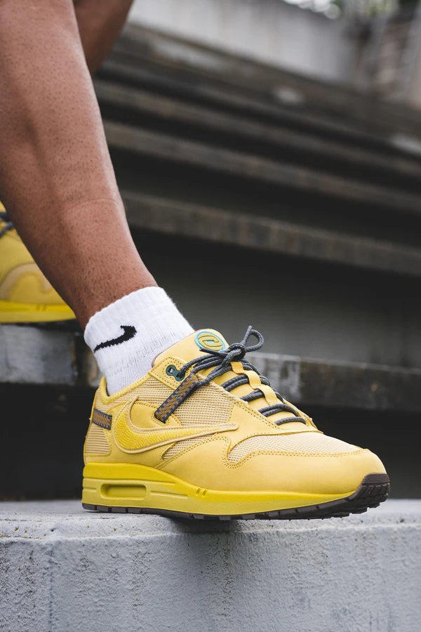 Nike Air Max 1 Travis Scott Cactus Jack Saturn Gold (DO9392-700) | SneakerClassics