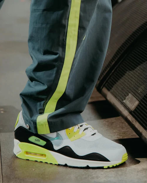 Nike Air Max 90 SP Patta Waves Cyber (HF8814-001) | SneakerClassics