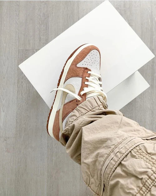 Nike Dunk Low Medium Curry (DD1390-100) | SneakerClassics