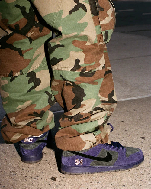 Nike SB Dunk Low Supreme 94 Ink (HQ8487-500) | SneakerClassics