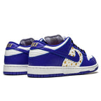Nike SB Dunk Low Supreme Stars Hyper Royal (2021) (DH3228-100) | SneakerClassics