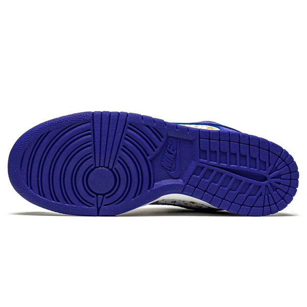 Nike SB Dunk Low Supreme Stars Hyper Royal (2021) (DH3228-100) | SneakerClassics