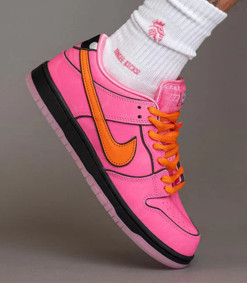Nike SB Dunk Low The Powerpuff Girls Blossom (FD2631-600) | SneakerClassics