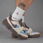 Nike Zoom Field Jaxx Travis Scott Leche Blue (HQ3072-400) | SneakerClassics