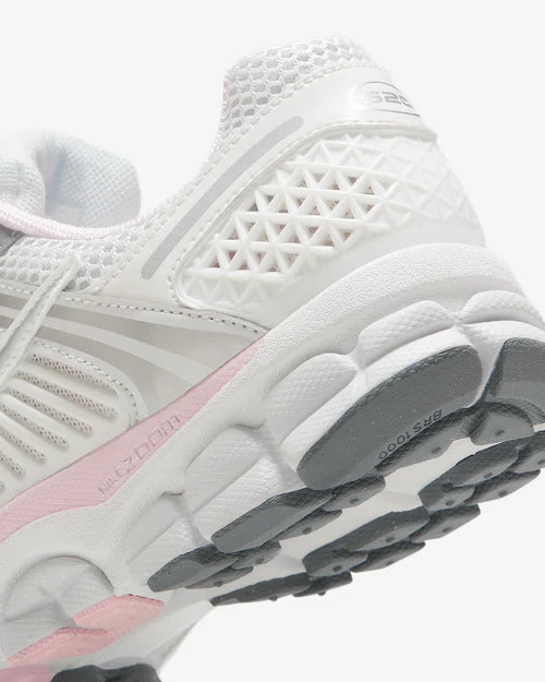 Nike Zoom Vomero 5 520 Pack White Pink (Women's) (FN3695-001) | SneakerClassics