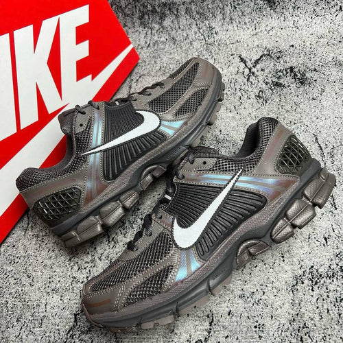 Nike Zoom Vomero 5 Cave Stone (HF5493-201) | SneakerClassics