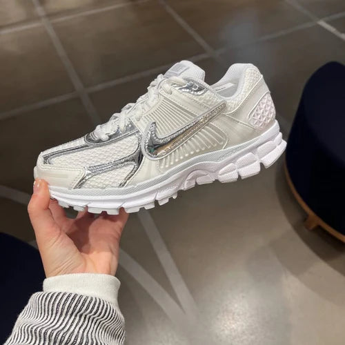 Nike Zoom Vomero 5 Chrome Toe (Women's) (HF7723-100) | SneakerClassics