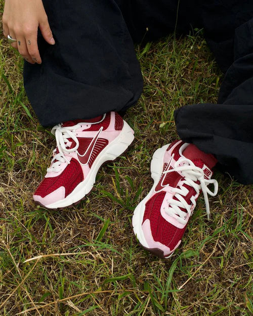 Nike Zoom Vomero 5 Pink Foam Team Red (Women's) (FN7196-663) | SneakerClassics