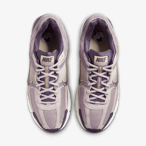 Nike Zoom Vomero 5 Platinum Violet (HQ3643-019) | SneakerClassics