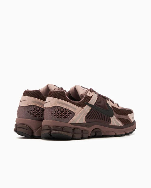 Nike Zoom Vomero 5 Plum Eclipse (Women's) (FV1166-200) | SneakerClassics