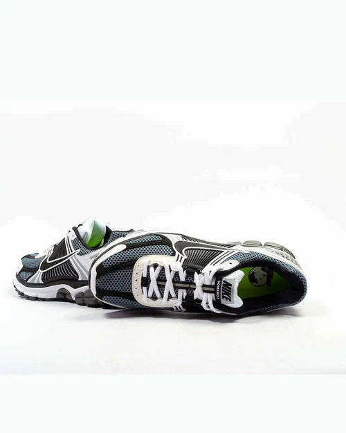 Nike Zoom Vomero 5 SE SP Dark Grey Black White (CI1694-001) | SneakerClassics