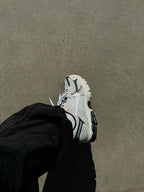 Nike Zoom Vomero 5 Supersonic Light Bone Black (FN7649-110) | SneakerClassics