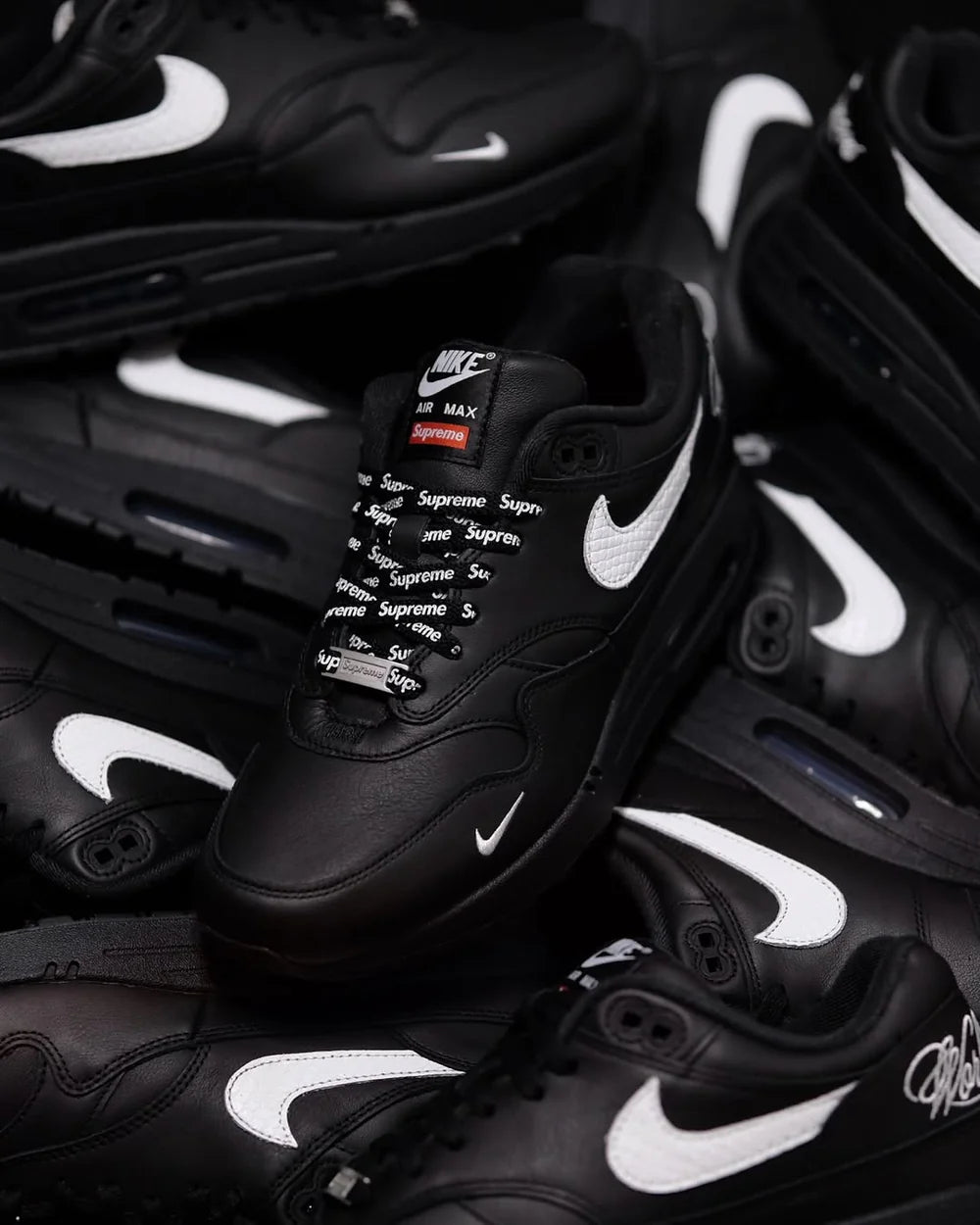 Nike Air Max 1 '87 SP Supreme Black White (HF8813-001) | SneakerClassics