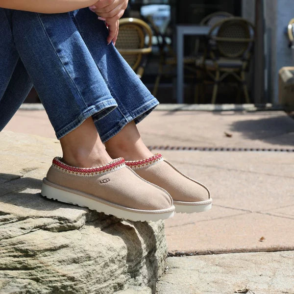 UGG Tasman Slipper Sand Dark Cherry (Women's) (5955-SNDD) | SneakerClassics