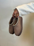 UGG Tazz II Slipper Rocky Oak (Women's) (1174471-RYK) | SneakerClassics