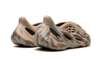 adidas Yeezy Foam RNNR MX Sand Grey (GY3969) | SneakerClassics