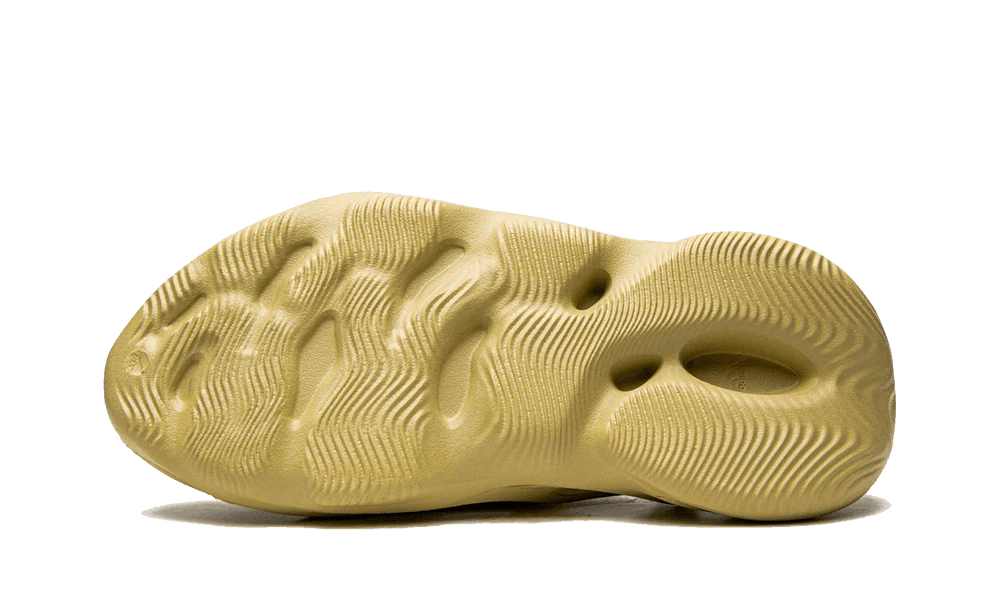 adidas Yeezy Foam RNNR Sulfur (GV6775) | SneakerClassics