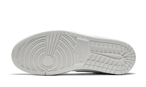 Jordan 1 Low Paris (CV3043-100) | SneakerClassics