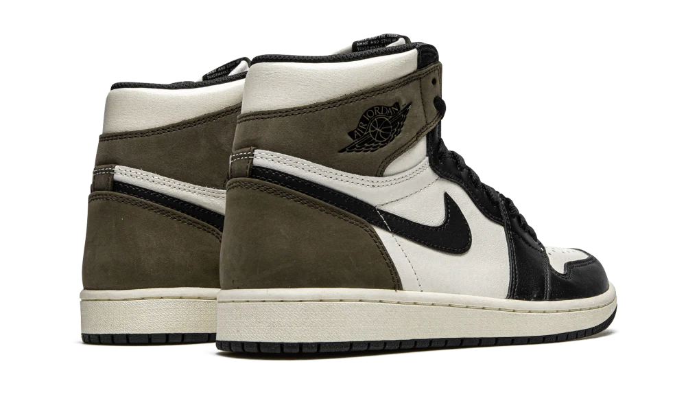 Jordan 1 Retro High Dark Mocha (555088-105) | SneakerClassics