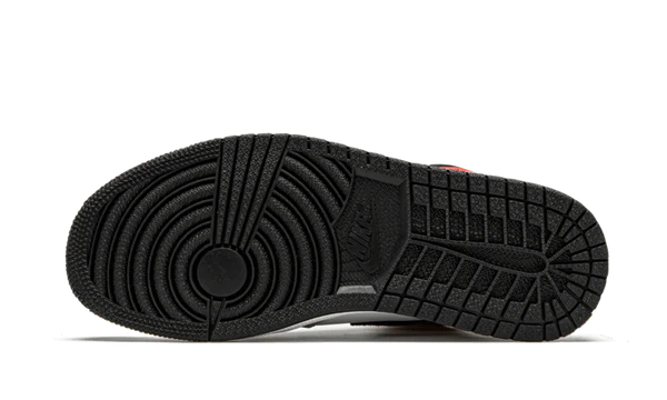 Jordan 1 Retro High Light Smoke Grey (555088-126) | SneakerClassics