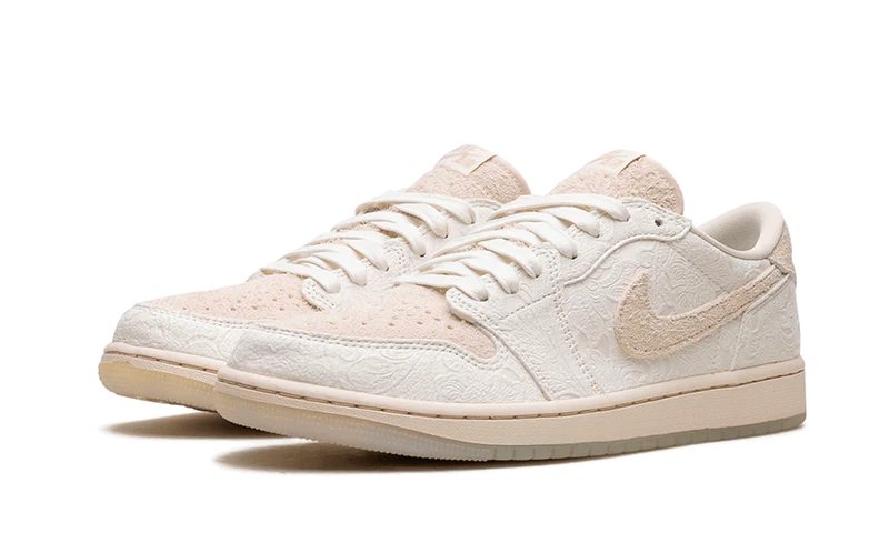 Jordan 1 Retro Low OG Chris Paul (FZ0455-200) | SneakerClassics