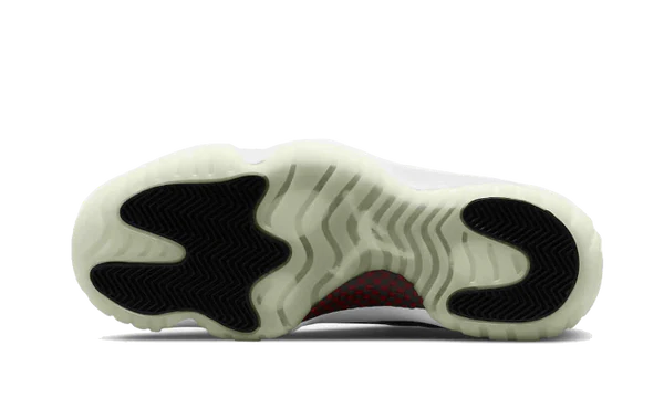 Jordan 11 Retro Low 72-10 (AV2187-001) | SneakerClassics