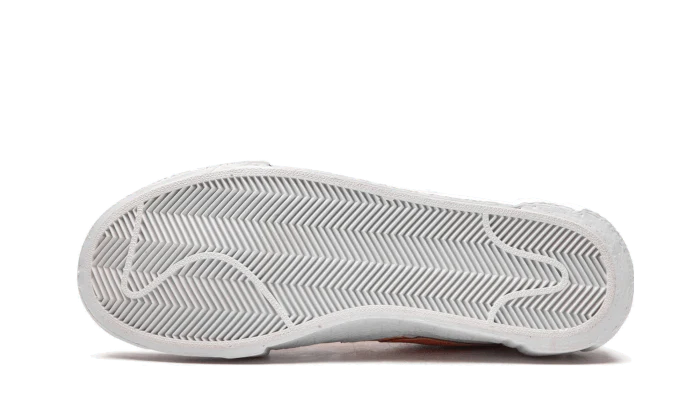 Nike Blazer Low sacai White Magma Orange (DD1877-100) | SneakerClassics
