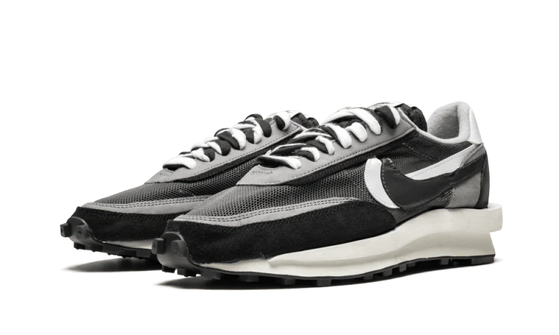 Nike LD Waffle sacai Black (BV0073-001) | SneakerClassics