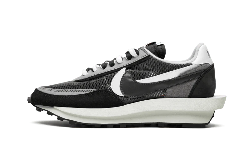 Nike LD Waffle sacai Black (BV0073-001) | SneakerClassics