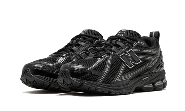New Balance 1906R Black Grey (M1906RCH) | SneakerClassics