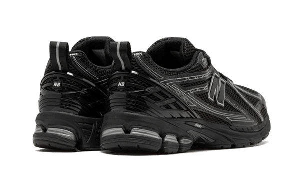 New Balance 1906R Black Grey (M1906RCH) | SneakerClassics