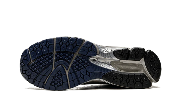 New Balance 1906R Grey Indigo (M1906RB) | SneakerClassics
