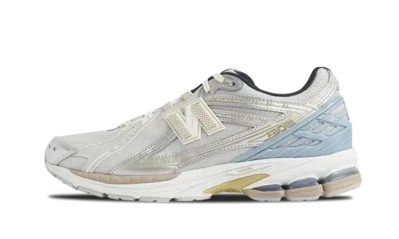 New Balance 1906R Kith White (M1906RKC) | SneakerClassics