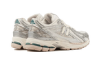 New Balance 1906R Silver Metallic Sea Salt (M1906REE) | SneakerClassics