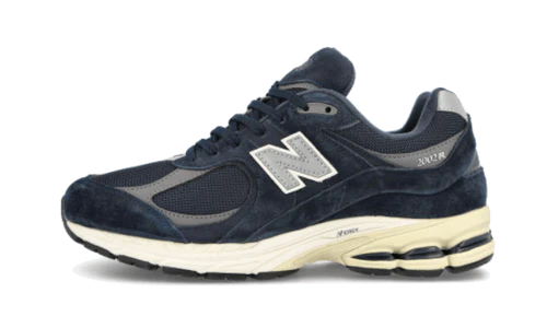 New Balance 2002R Eclipse Navy (M2002RCA) | SneakerClassics