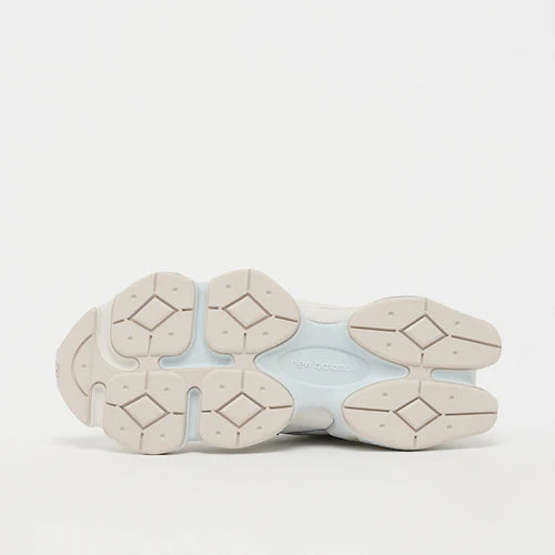 New Balance 9060 Grey Metallic Silver (U9060SQG) | SneakerClassics