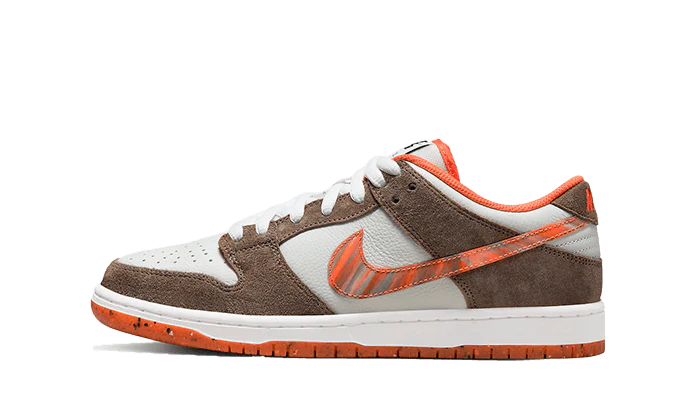 Nike SB Dunk Low Crushed D.C. (DH7782-001) | SneakerClassics