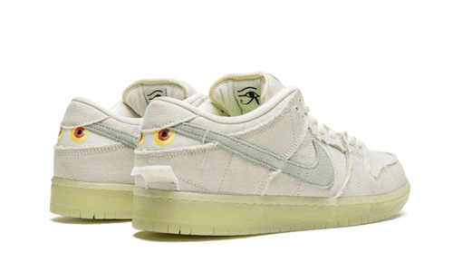 Nike SB Dunk Low Mummy (DM0774-111) | SneakerClassics