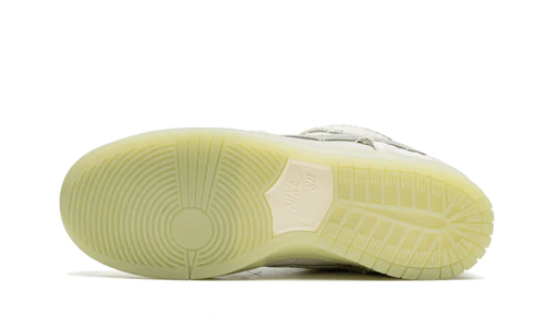 Nike SB Dunk Low Mummy (DM0774-111) | SneakerClassics