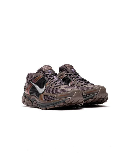 Nike Zoom Vomero 5 Cave Stone (HF5493-201) | SneakerClassics