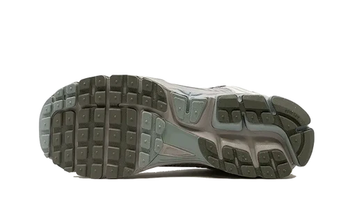 Nike Zoom Vomero 5 SE Light Orewood Brown (FZ3653-104) | SneakerClassics